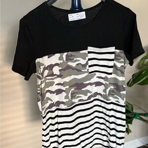 Women’s Camouflage and Striped Pocket T, Size Small